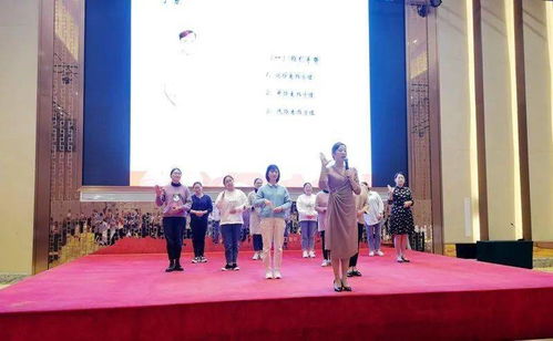 提升全市护理内涵，我院举办礼仪服务专题培训班